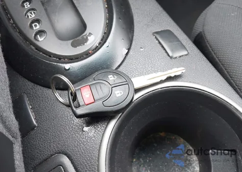 2014 Nissan Rogue Select S z USA, uszkodzony, nr VIN JN8AS5MV3EW709807